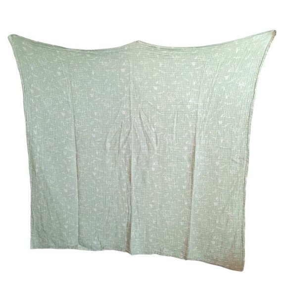 Aden + Anais Disney Winnie The Pooh Piglet Muslin Swaddle Baby Blanket 45" X 43" - Picture 2 of 5